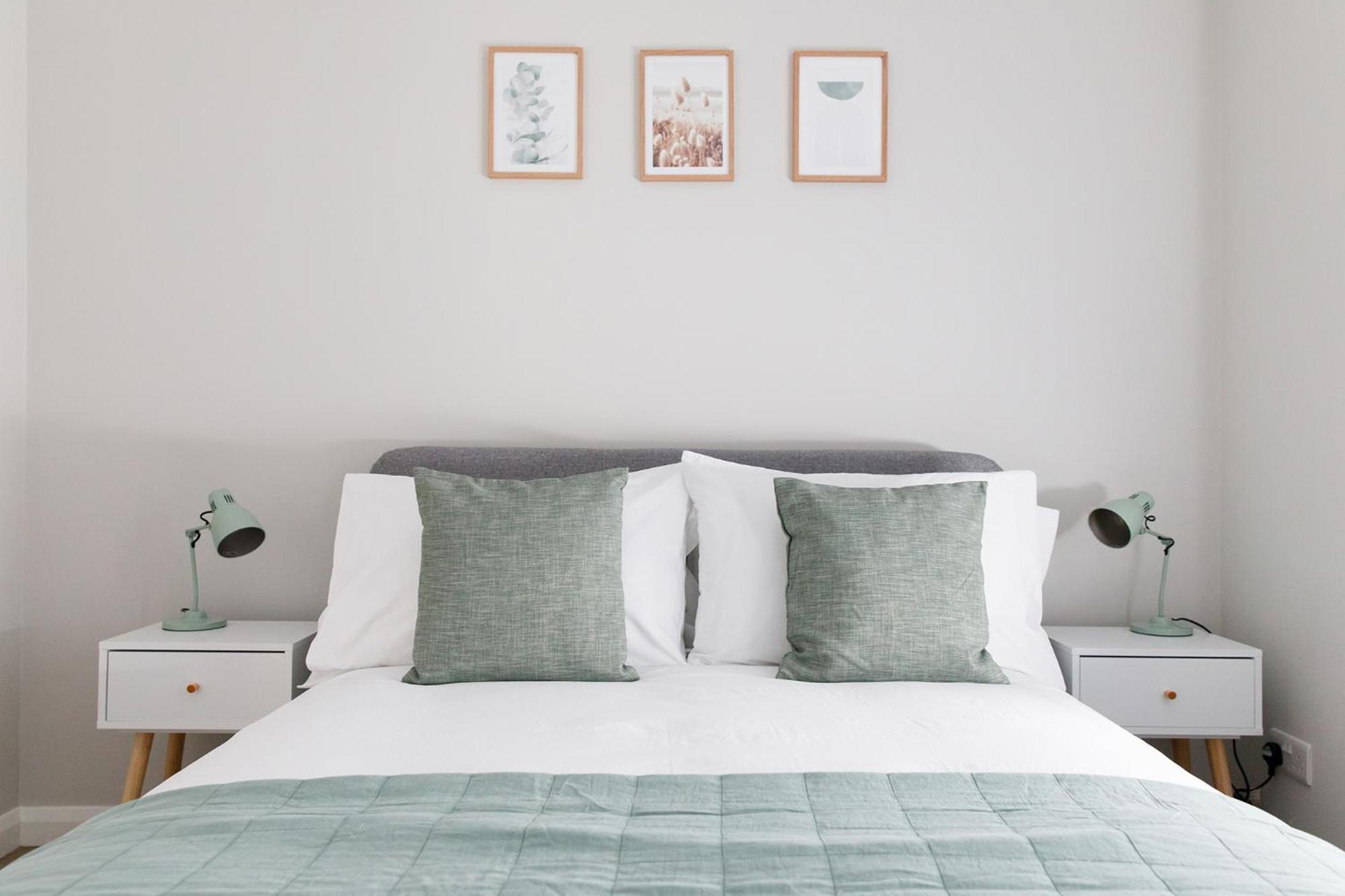 Apartament Little Blue By The Butler Collection Chichester Zewnętrze zdjęcie